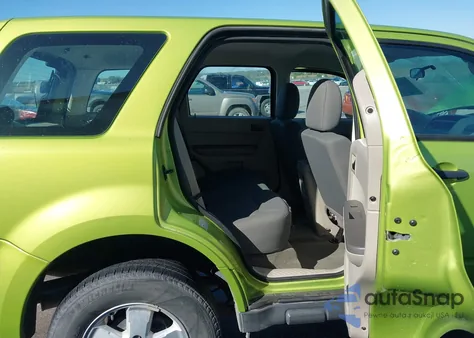 2012 Ford Escape Xls из США, поврежденный, VIN 1FMCU0C78CKB08719